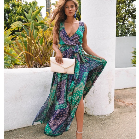 Vici Dresses & Skirts - Amaranth Sleeveless Maxi Dress